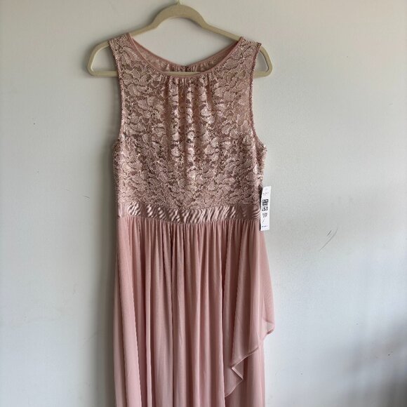 Blu Sage Dresses & Skirts - NWT Blu Sage Womens Sequin Boat Neck Sleeveless Evening Gown Blush Pink Size 12P